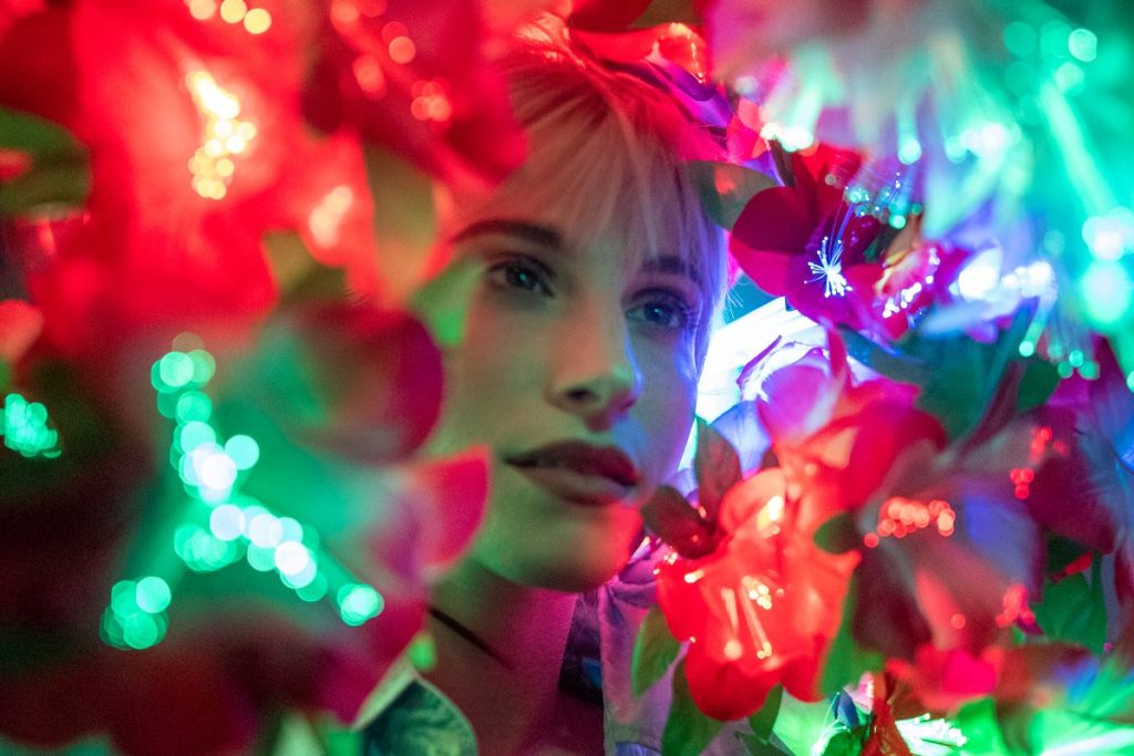 Album Review of Hayley Williams’ Flowers for Vases / descansos